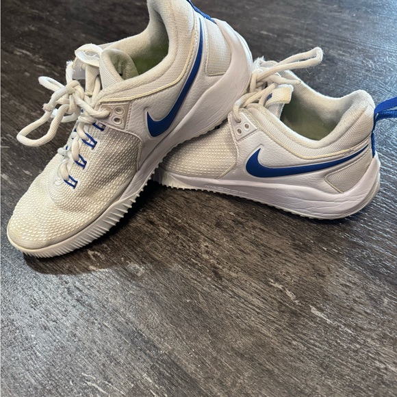 Nike White and Blue HyperAce size 9.5 - Picture 7 of 8